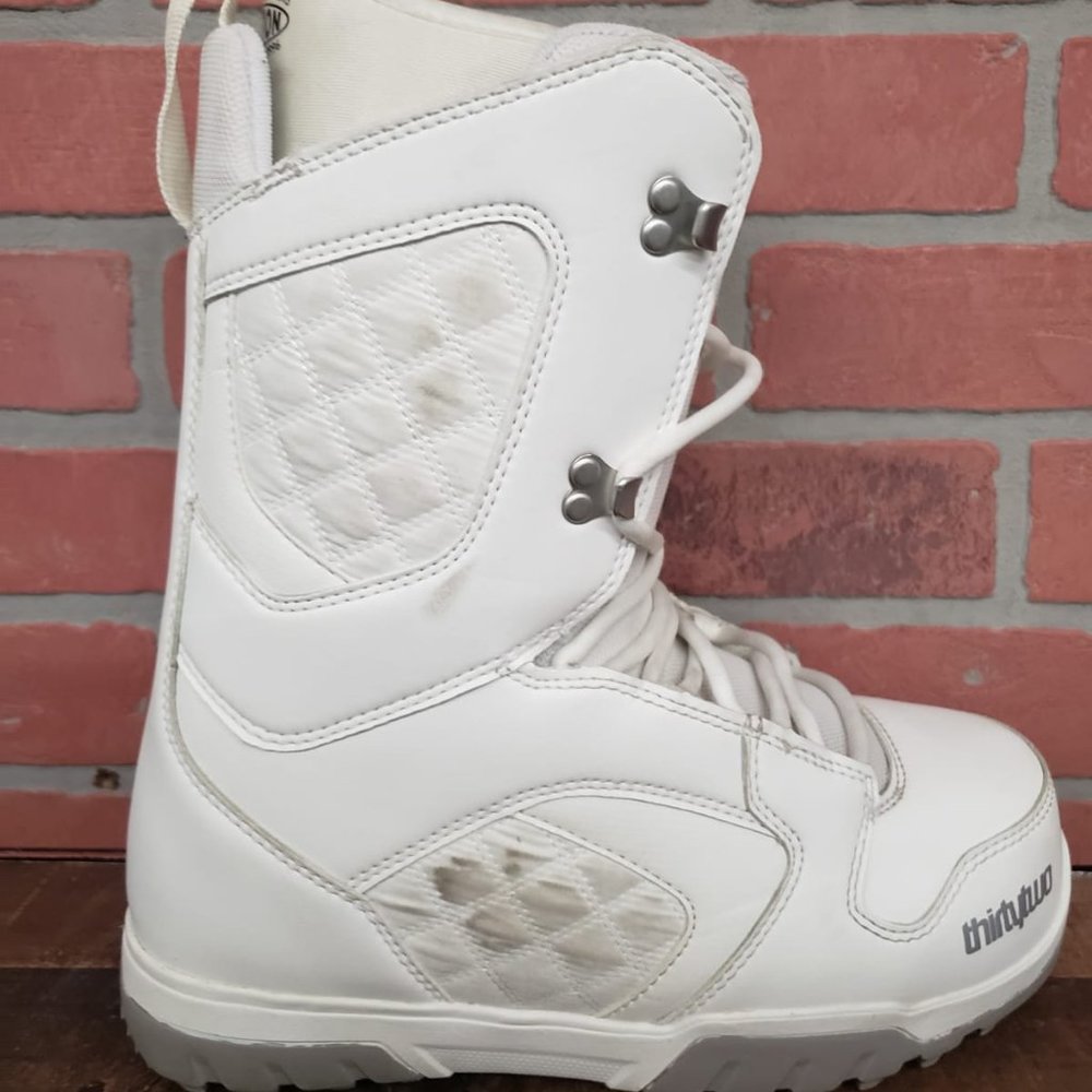 Thirty Two Exit White womens fall 2016 size 10